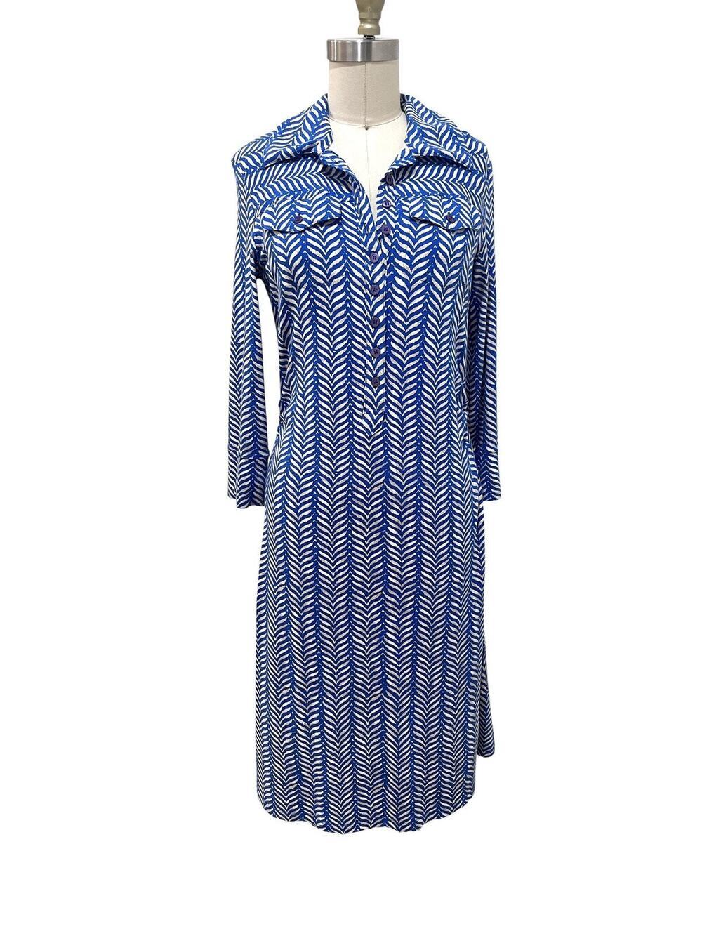 Diane Von Furstenberg Dress Womens 10 Blue Chevron Print Shirt Dress Knee Length